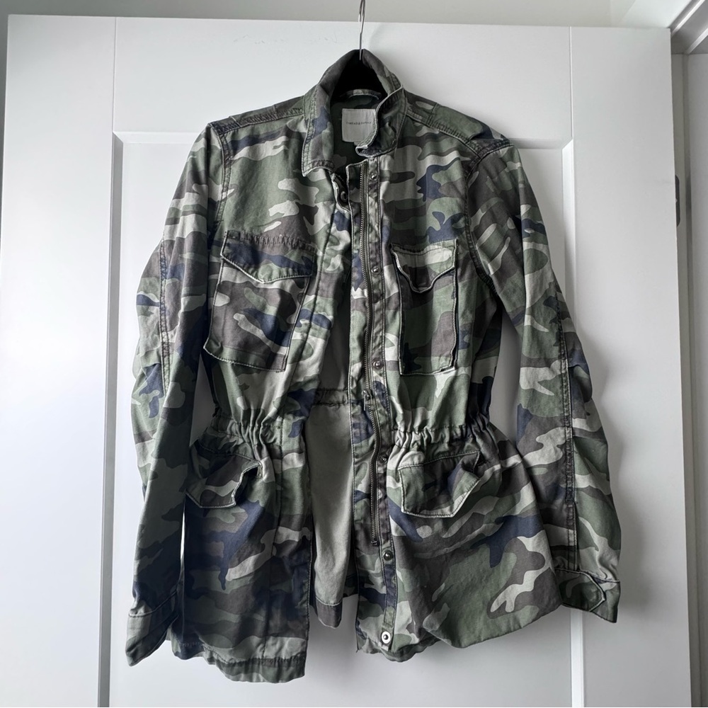 Thread and Supply Camo Jacket Small Blazer camouflage preppy outdoor vintage
